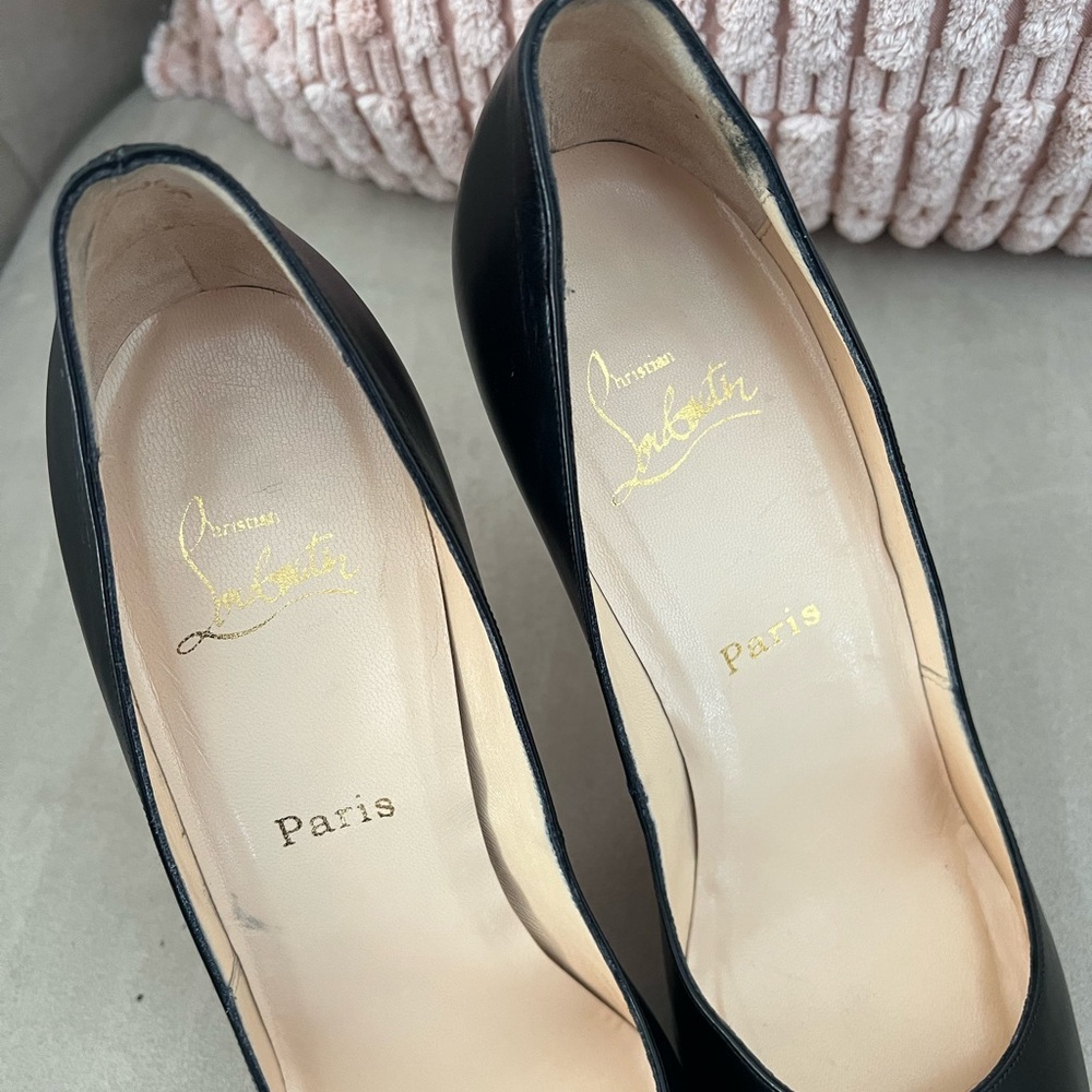 Black Classic Christian Louboutin Yoyo Zappa Calf Peep Toe Pumps Size 41.5 - Picture 4 of 9